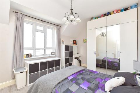 Victoria Drive, Bognor Regis, West... 2 bed flat for sale