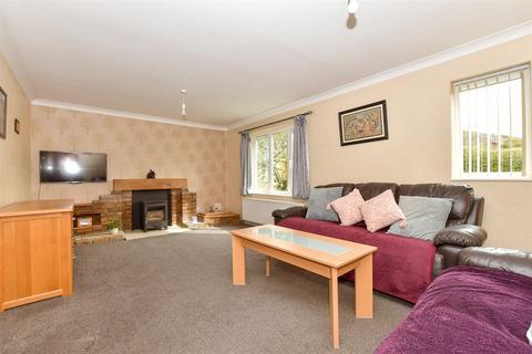 Highfield Road, Ashford TN24 4 bed detached house for sale