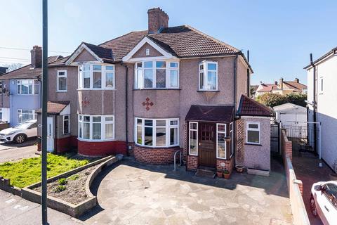 Gipsy Road, Kent, Welling, DA16 3 bed semi