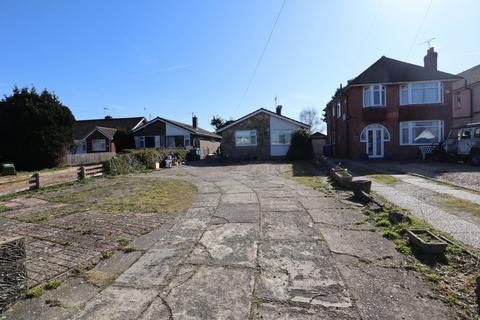 Plantation Road, Poole, Dorset, BH17 2 bed bungalow for sale