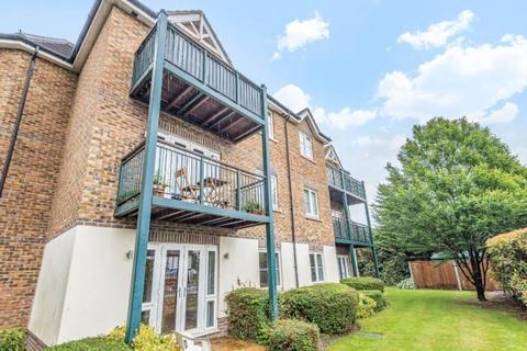 Maidenhead,  Berkshire,  SL6 2 bed flat for sale