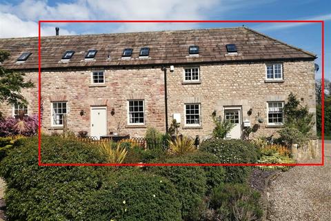 7 East Courtyard, The Old Farmstead... 3 bed character property for sale