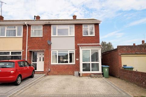 West Street, Fareham PO16 3 bed end of terrace house for sale
