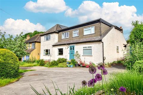 Harthall Lane, Kings Langley, WD4 6 bed detached house for sale