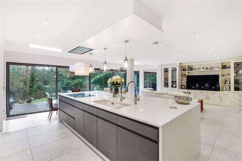 Brittains Lane, Sevenoaks, Kent, TN13 5 bed detached house for sale