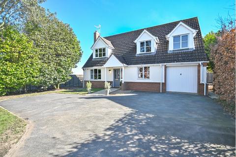 Fengate, Spalding PE12 4 bed detached house for sale