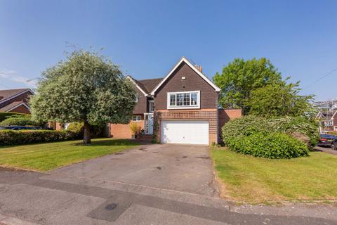 Cleveland Close, Maidenhead SL6 4 bed detached house for sale