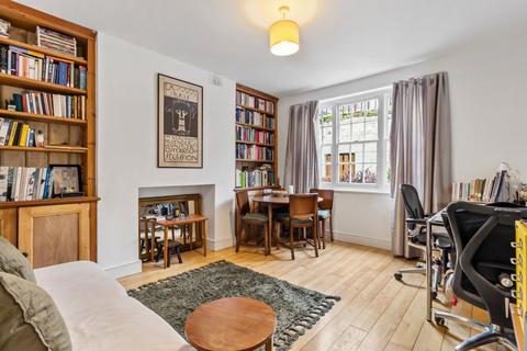 Gloucester Crescent, London, NW1 1 bed apartment for sale