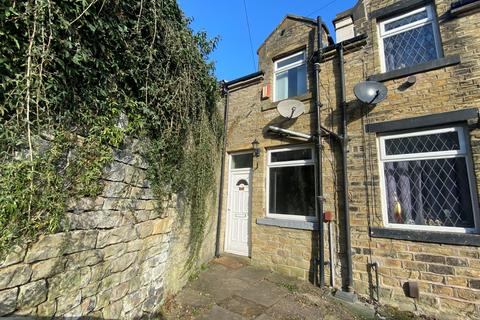 Bank Well Fold, Wibsey, Bradford, BD6 2 bed terraced house for sale