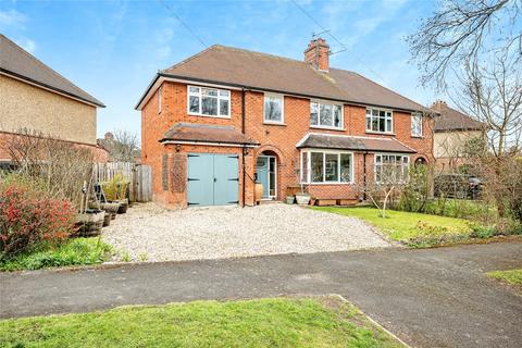 Clarendon Avenue, Trowbridge 4 bed semi