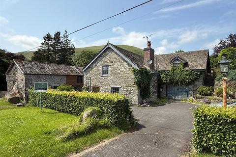 New Radnor 5 bed detached house for sale