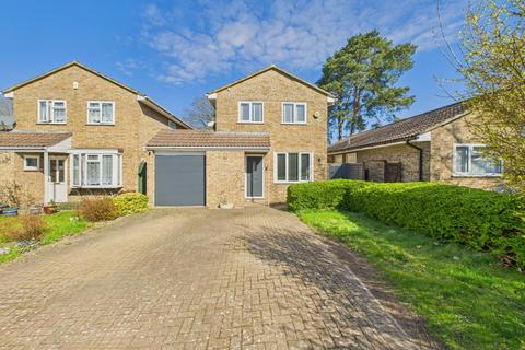 Harvard Road, Owlsmoor, Sandhurst... 3 bed detached house for sale