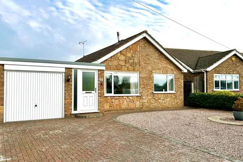 Mill Moor Way, Lincoln LN6 2 bed detached bungalow for sale