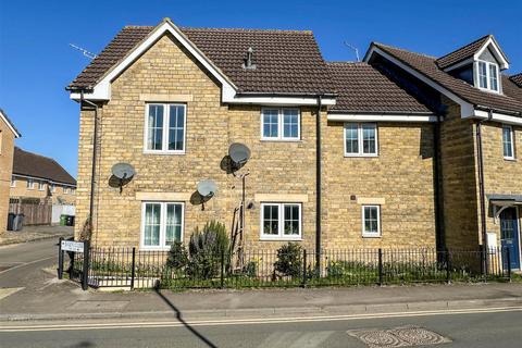 Basevi Close, Malmesbury 2 bed maisonette for sale