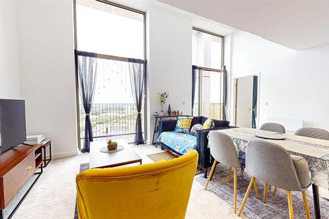 Local Crescent, Manchester M5 1 bed penthouse for sale