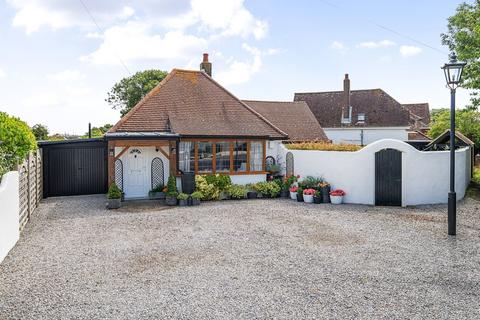 Barn Road, East Wittering, PO20 3 bed detached house for sale