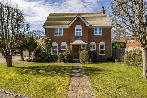 Woodford Green, Bracknell, Berkshire 4 bed detached house for sale