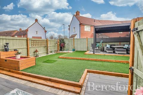 Constance Close, Witham, CM8 4 bed detached house for sale