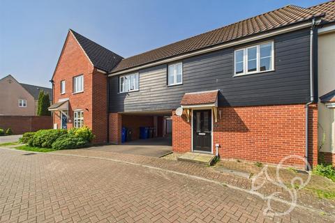 Todd Way, Bury St. Edmunds IP32 2 bed maisonette for sale