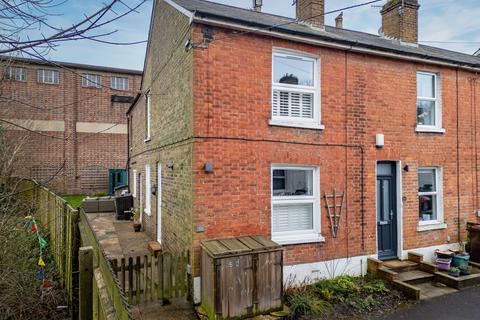Stanley Road, Tunbridge Wells TN1 3 bed end of terrace house for sale