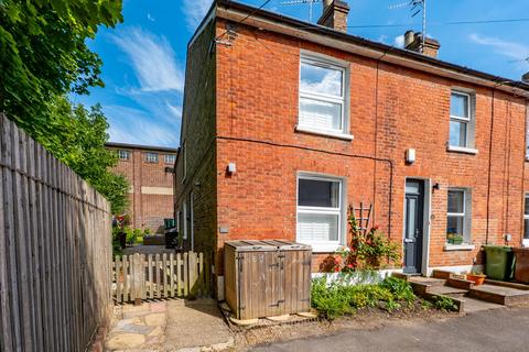 Stanley Road, Tunbridge Wells TN1 3 bed end of terrace house for sale