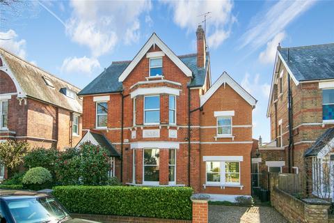 Ennerdale Road, Kew, Surrey, TW9 5 bed detached house for sale