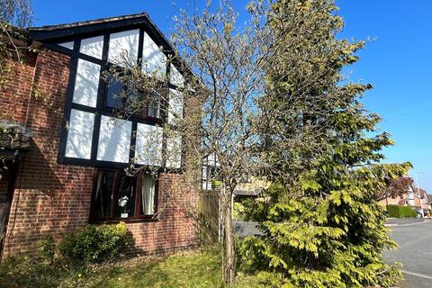 Kestrel Close, Uttoxeter 2 bed semi