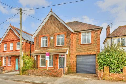 St. Marys Road, Liss GU33 4 bed detached house for sale