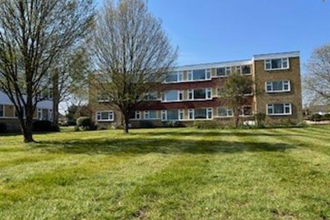 Avenue Road, Epsom 3 bed apartment for sale