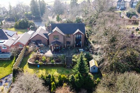 Ladderedge, Leek, Staffordshire... 5 bed detached house for sale