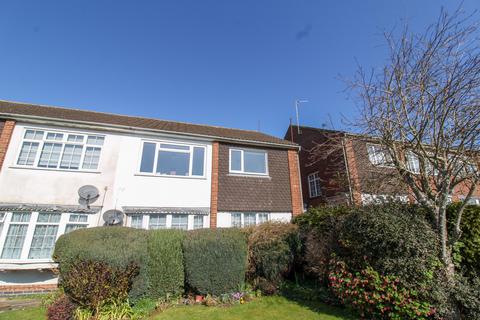 Spinney Hill Road, Northampton, NN3 2 bed maisonette for sale