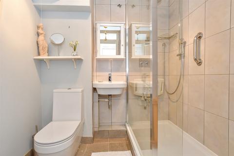 St. Cyriacs, Chichester, West Sussex 1 bed flat for sale