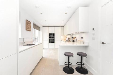 Eldon Park, South Norwood, SE25 2 bed apartment for sale