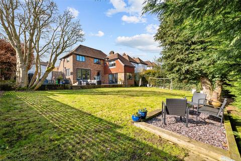 Trotts Lane, Westerham, TN16 4 bed detached house for sale