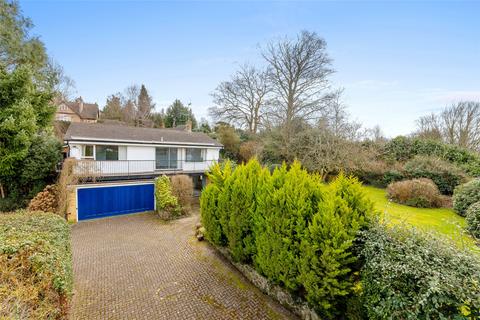 Woodhurst Lane, Oxted, Surrey, RH8 5 bed detached house for sale