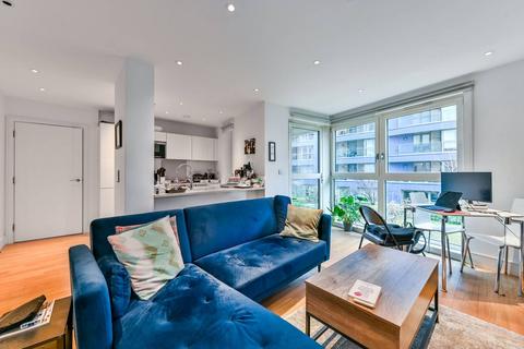 Queensland Road, Holloway, London, N7 1 bed flat for sale
