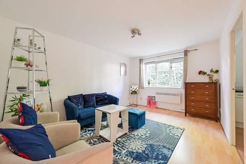 Telegraph Place, Canary Wharf... 1 bed flat for sale