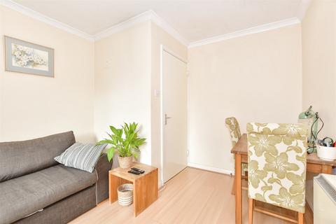 Gorringes Brook, Horsham RH12 1 bed ground floor flat for sale