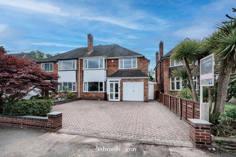 Beechwood Park Road, Solihull, B91 1ER 3 bed semi