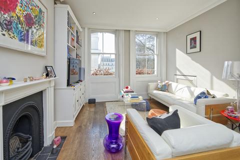 Cornwall Gardens, London SW7 2 bed flat for sale