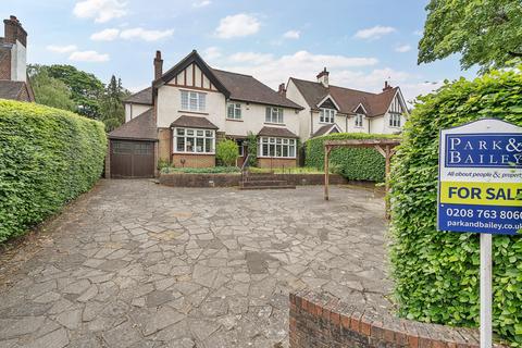Woodcote Valley Road, Purley CR8 4 bed detached house for sale