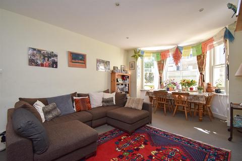 Chapel Park Road, St Leonards