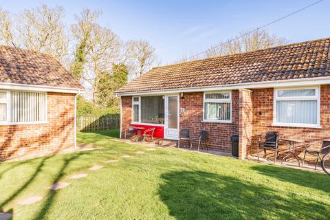 Paston Road, Mundesley, NR11 2 bed chalet for sale