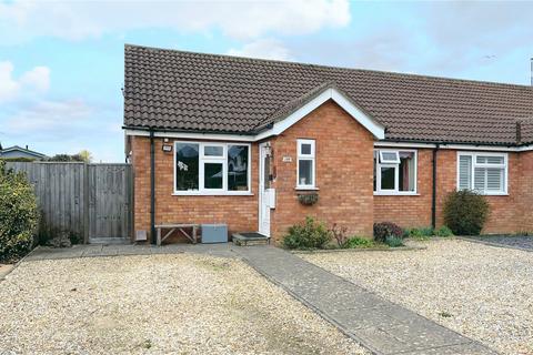 Saffron Drive, Highcliffe... 2 bed bungalow for sale