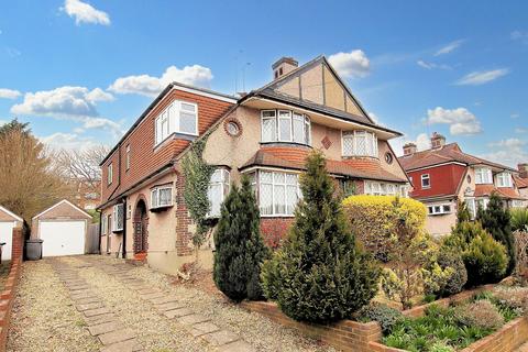 Courtfield Rise, West Wickham, BR4 5 bed semi