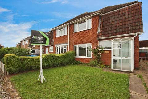 Rowan Road, Waddington, Lincoln... 3 bed semi