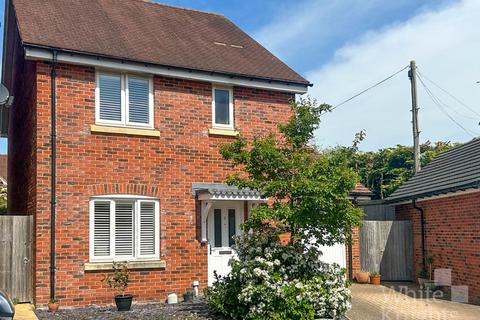 The Pippins, Reading RG7 3 bed detached house for sale