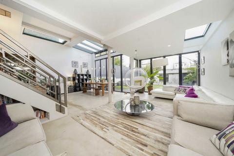 Woodland Gardens, London N10 5 bed house for sale