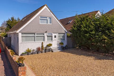 West End Way, Lancing 3 bed chalet for sale