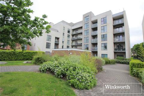 Manor Way, Borehamwood... 2 bed apartment for sale